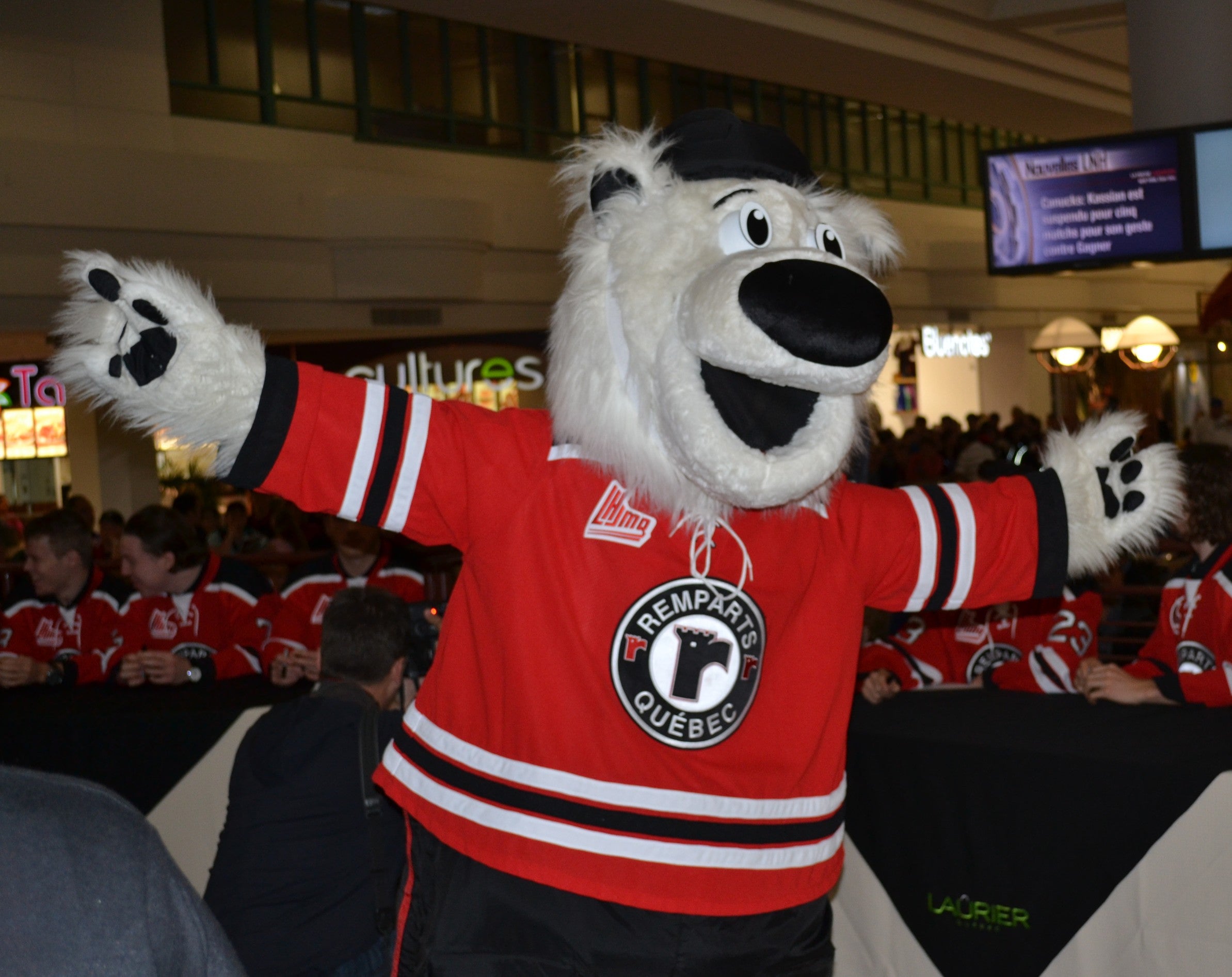 Remparts Champion Mascot